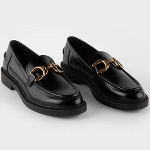 Steve Madden Black Loafers with Gold Chain
